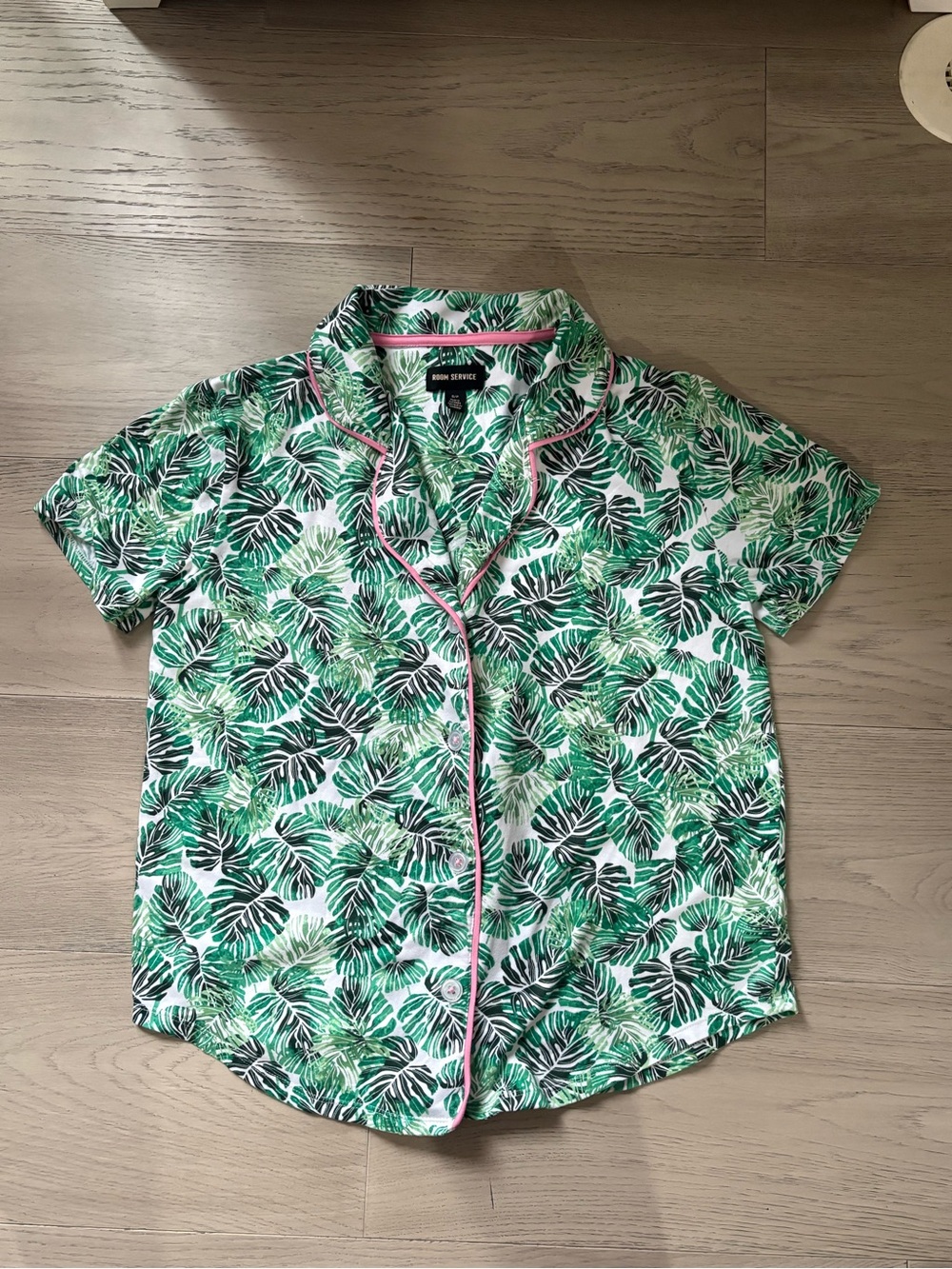 Room Service tropical leafs Women’s pyjama set